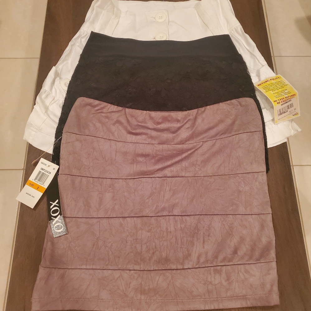 Skirt lot. Clothes lot. Xoxo